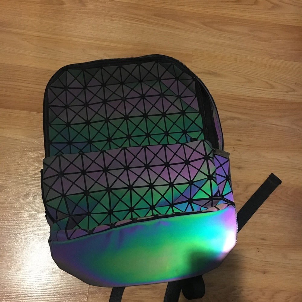 Flash Sensitive Backpack - Picture 5 of 5